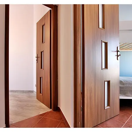 Apartbaltic - Concha 42 슈비노우이스쳬